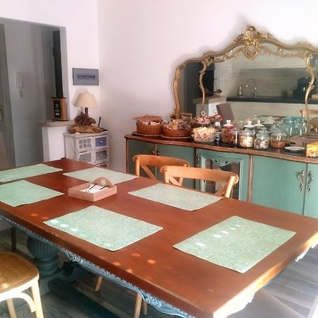 Nivalu' Guest House 奧爾比亞 外观 照片